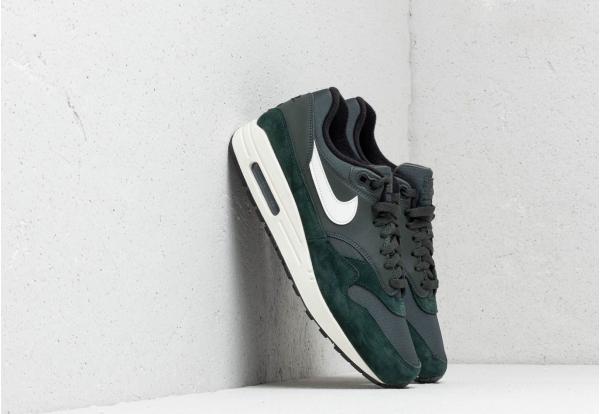 Nike Air Max 1 Outdoor Green/ Sail-Black