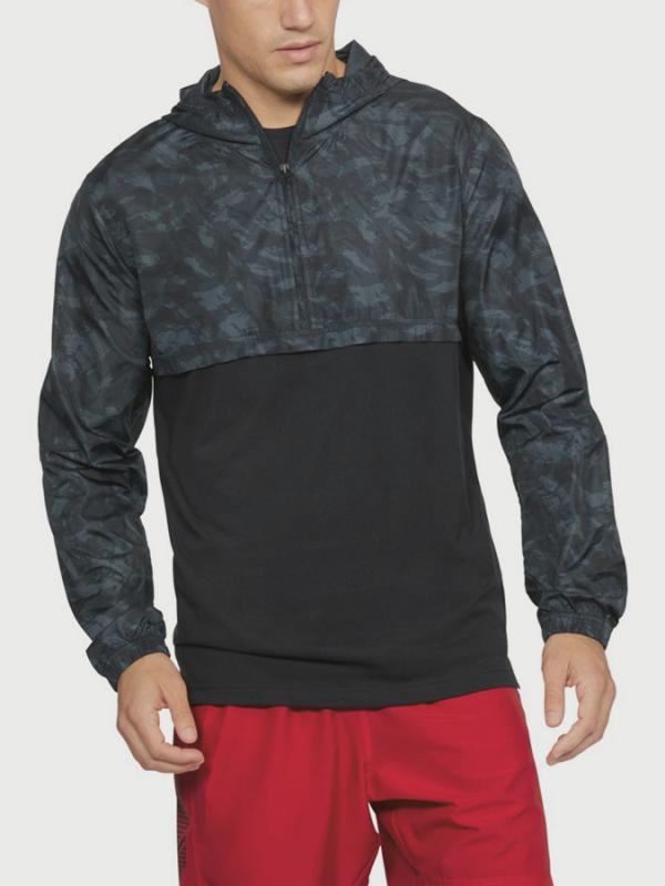 Mikina Under Armour Wind Anorak Černá