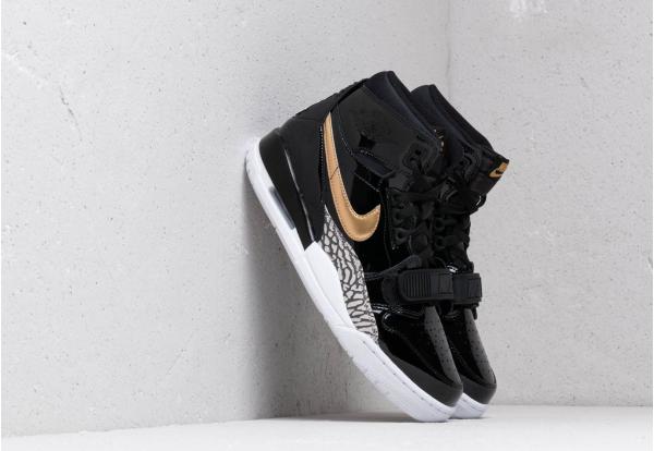 Air Jordan Legacy 312 Black/ Metallic Gold/ White