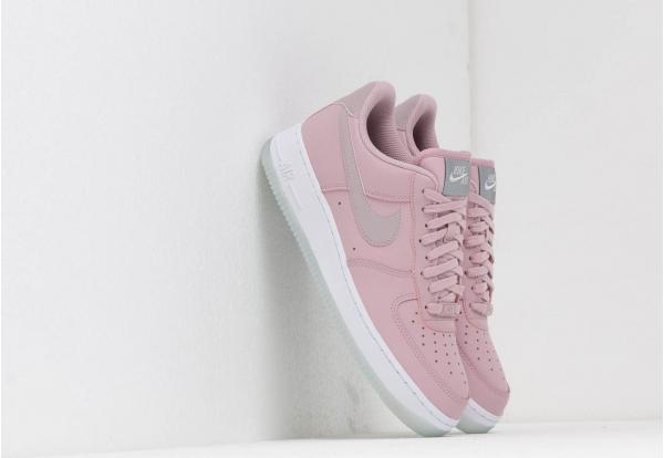 Nike Wmns Air Force 1 '07 Ess Plum Chalk/ Plum Chalk-White-Mtlc Luster