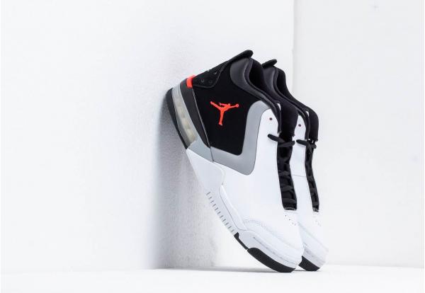 Jordan Big Fund White/ Infrared 23-Black-Lt Smoke Grey