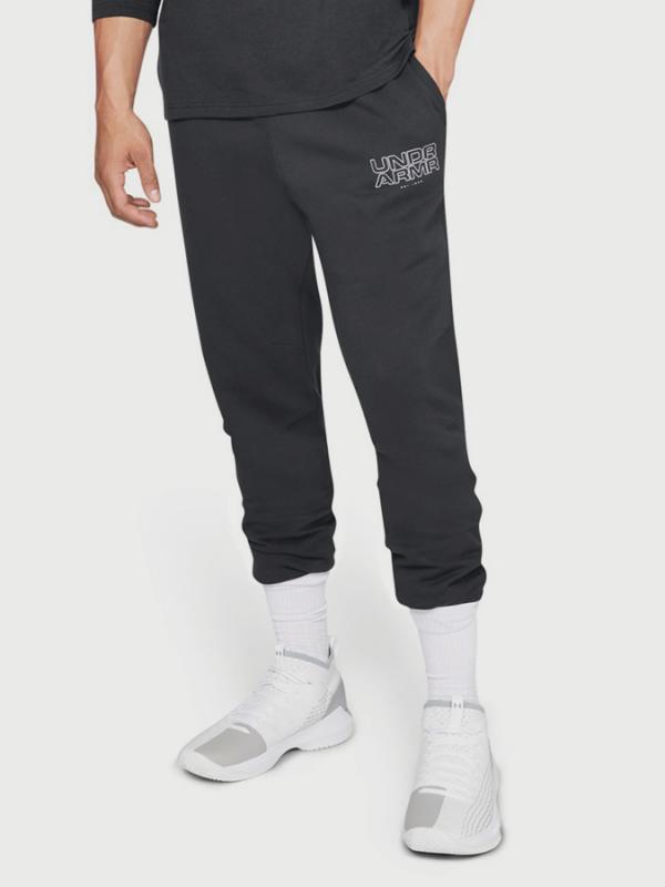 Tepláky Under Armour Baseline Flc Tapered Pant Černá