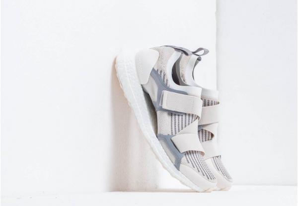 adidas Ultraboost X S. Chalk White/ Lgrani/ Chalk White