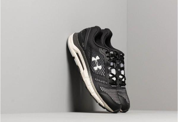 Under Armour HOVR Guardian Black