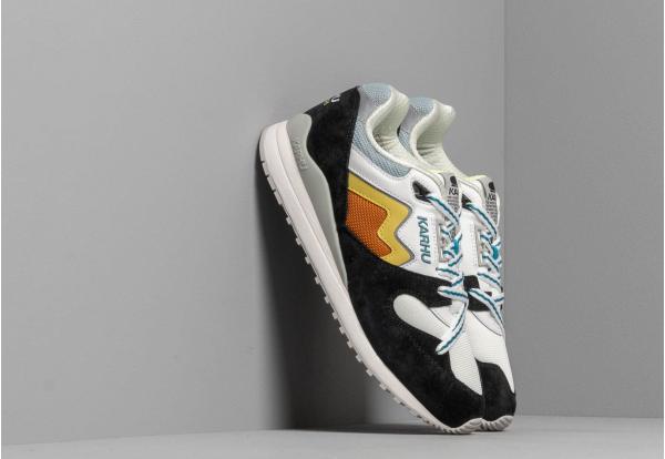 Karhu Synchron Jet Black/ Celery