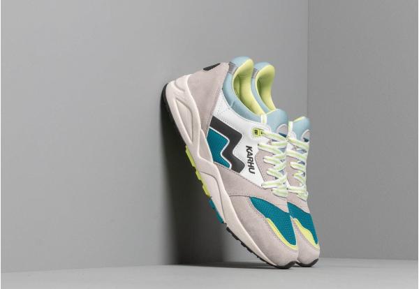 Karhu Aria Bright White/ Ocean Depths