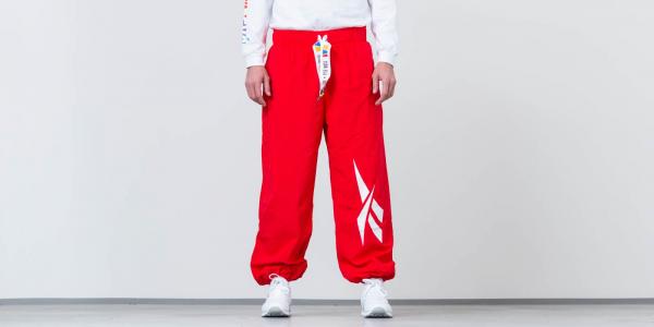 Reebok Pyer Moss Crinkle Joggers Primal Red