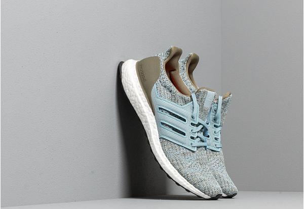 adidas UltraBOOST W Raw White/ Ash Grey/ Raw Khaki