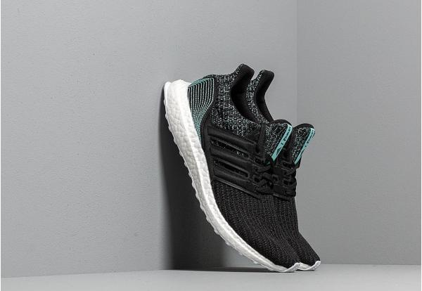 adidas x Parley UltraBOOST Core Black/ Core Black/ Ftw White