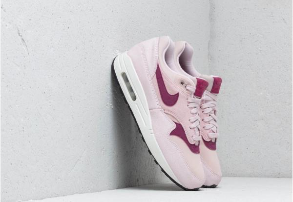 Nike Wmns Air Max 1 Prm Barely Rose/ True Berry-Summit White