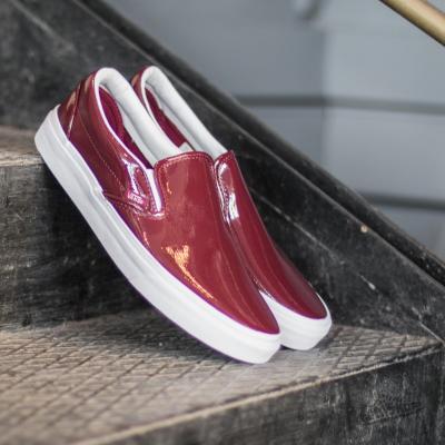 Vans Classic Slip On Tumble Patent Burgundy
