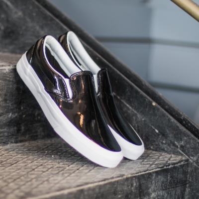 Vans Classic Slip On Tumble Patent Black