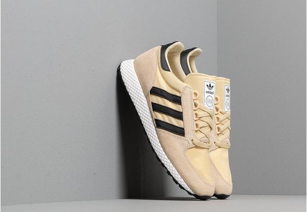 adidas Forest Grove Easy Yellow/ Core Black/ Ftw White