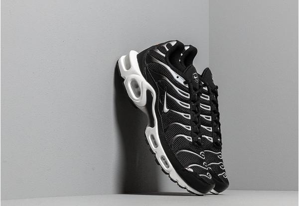 Nike Air Max Plus Black/ White-Black