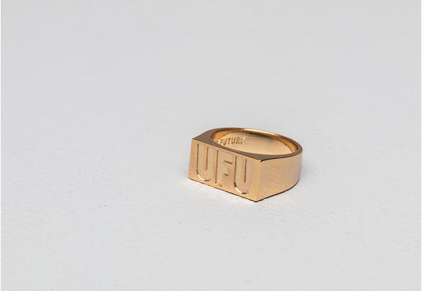 Used Future Universal Square Ring Gold