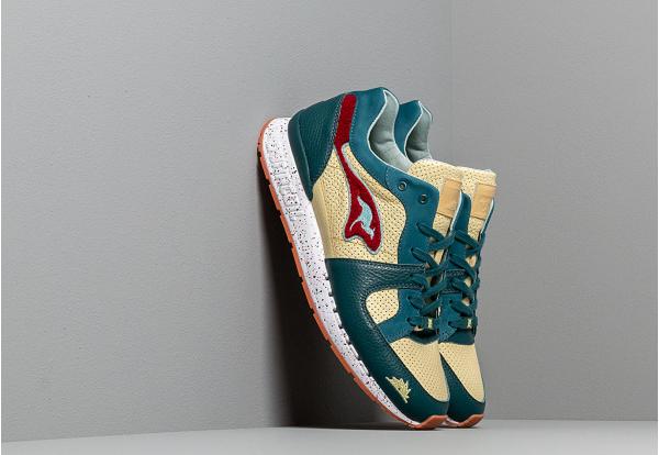 KangaROOS x Sneakerbaas Coil-R1 Pine Green/ Cream Yellow