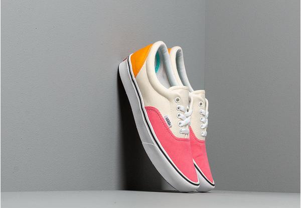 Vans ComfyCush Era (Canvas) Strawberry Pink