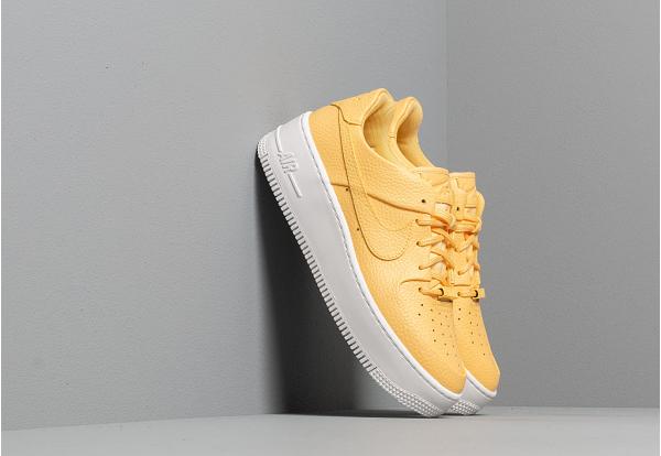 Nike W Air Force 1 Sage Low Topaz Gold/ Topaz Gold-White