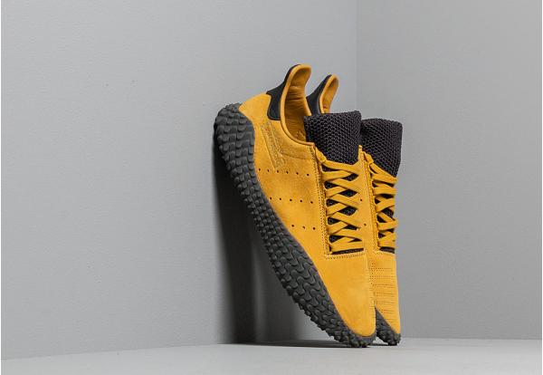 adidas Kamanda Raw Ochre/ Raw Ochre/ Carbon