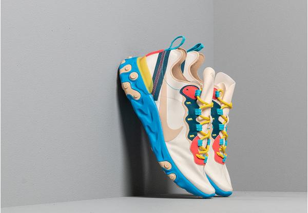 Nike W React Element 55 Light Cream/ Desert Ore-Lt Blue Fury