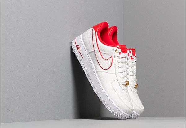 Nike Wmns Air Force 1 '07 Lx White/ University Red-White-White