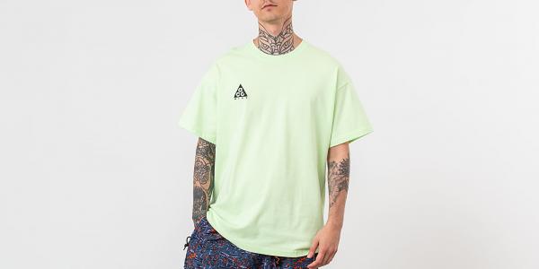 Nike ACG Logo Tee NRG Barely Volt