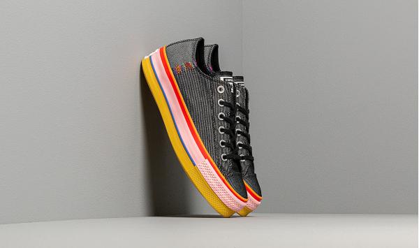 Converse Chuck Taylor All Star Lift OX Black/ White/ Coastal Pink