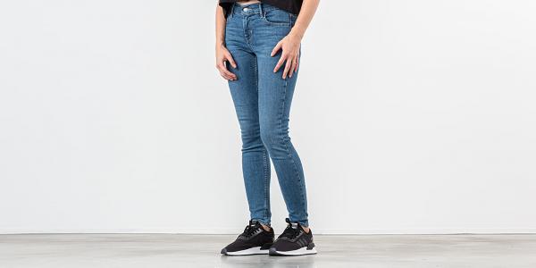 Levi's® 710 Innovation Super Skinny Jeans Medium Blue