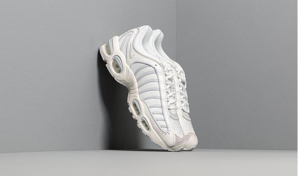Nike Air Max Tailwind IV White/ White-Sail-Pure Platinum