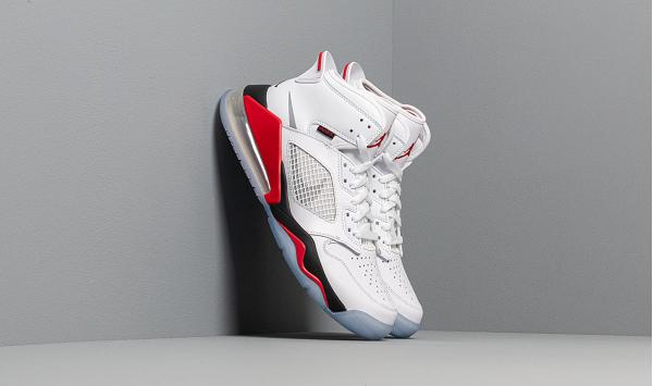 Jordan Mars 270 White/ Reflect Silver-Fire Red-Black