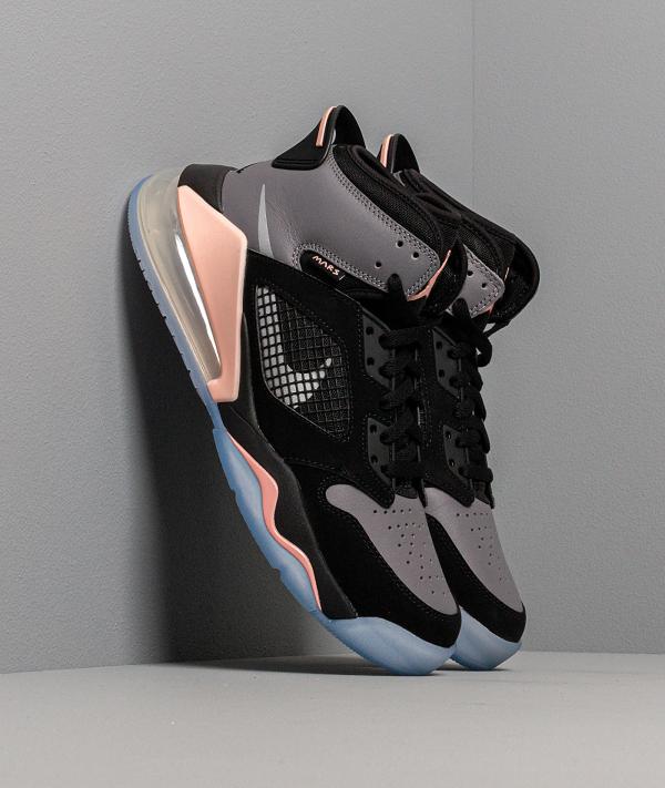 Jordan Mars 270 Black/ Reflect Silver-Gunsmoke