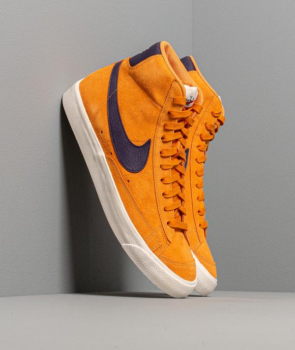 Nike Blazer 77 University Red/ Metallic Silver-Sail