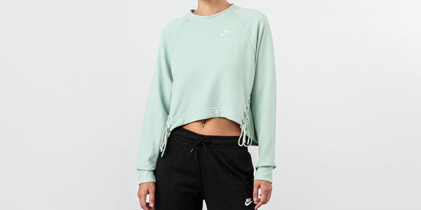 Nike Sportswear Essential Crewneck Pistachio Frost/ Pistachio Frost