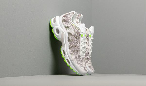 Nike W Air Max Plus LX White/ White-Black-Electric Green