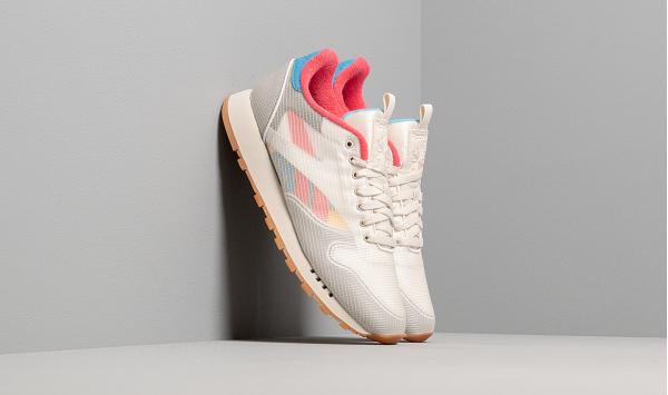 Reebok Classic Leather Nu Alabaster/ Cyan/ Pink