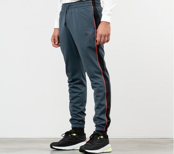 Under Armour Unstoppable Essential Track Pants Grey