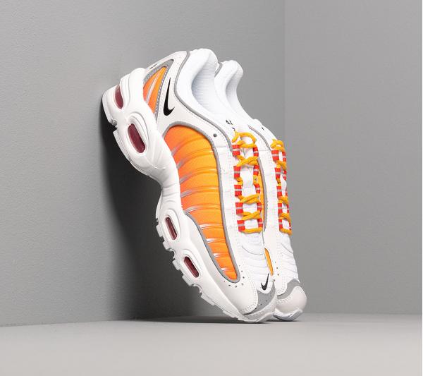 Nike W Air Max Tailwind IV NRG White/ Black-University Gold-Habanero Red