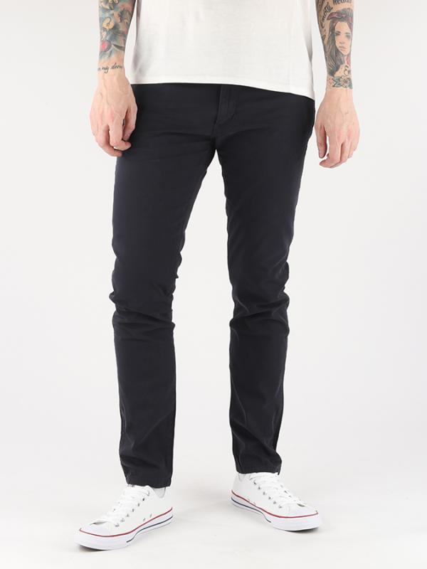 Džíny Wrangler Larston Navy Washed Modrá
