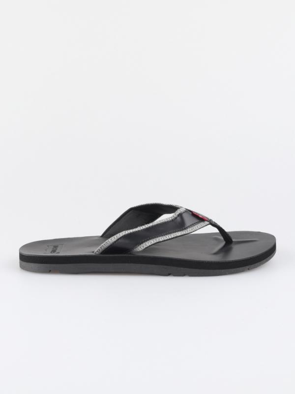 Žabky Levi's® Jurupa Černá