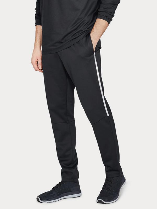 Tepláky Under Armour Recovery Travel Track Pant Černá