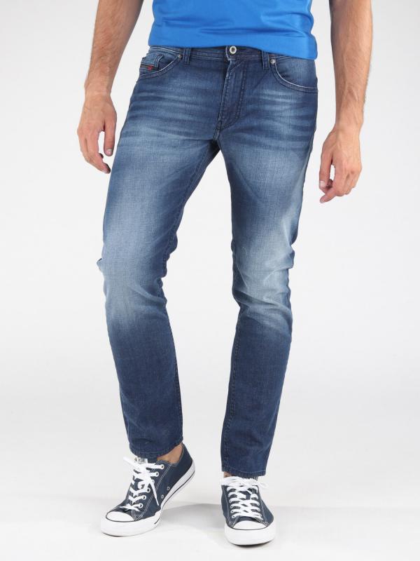 Džíny Diesel Thommer L.32 Pantaloni Barevná