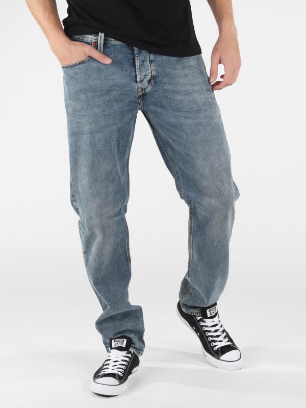 Džíny Diesel Larkee-Beex L.32 Pantaloni Barevná