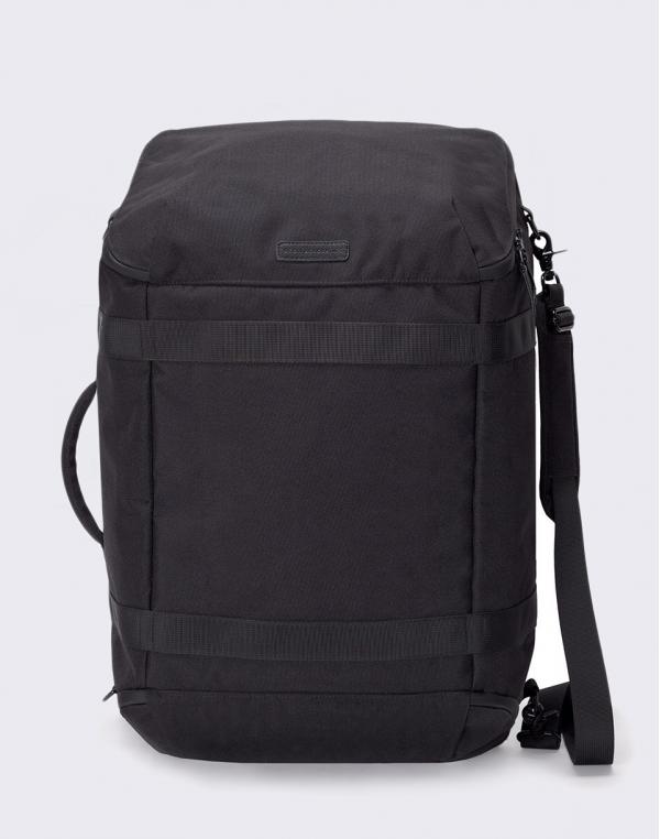 Ucon Acrobatics Arvid Stealth Black