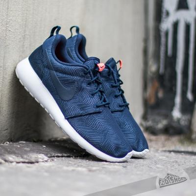 Wmns Nike Roshe One Moire Obsidian/ White/ Bright Mango