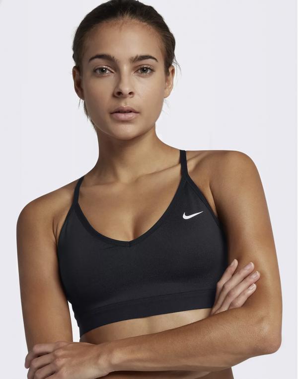 Nike Indy Black/Black/Black/White L