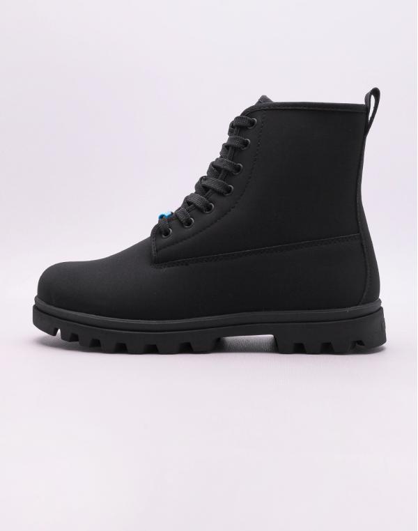 Native Johnny TrekLite Jiffy Black/Jiffy Black 41