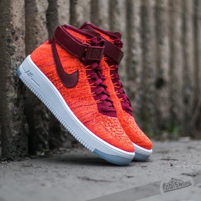 Nike W Air Force 1 Flyknit Total Crimson/ Team Red