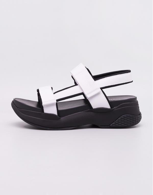 Vagabond Lori White 37