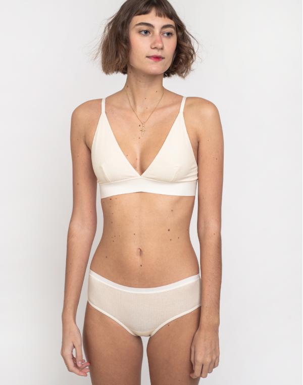 Baserange Triangle Bra Off White S