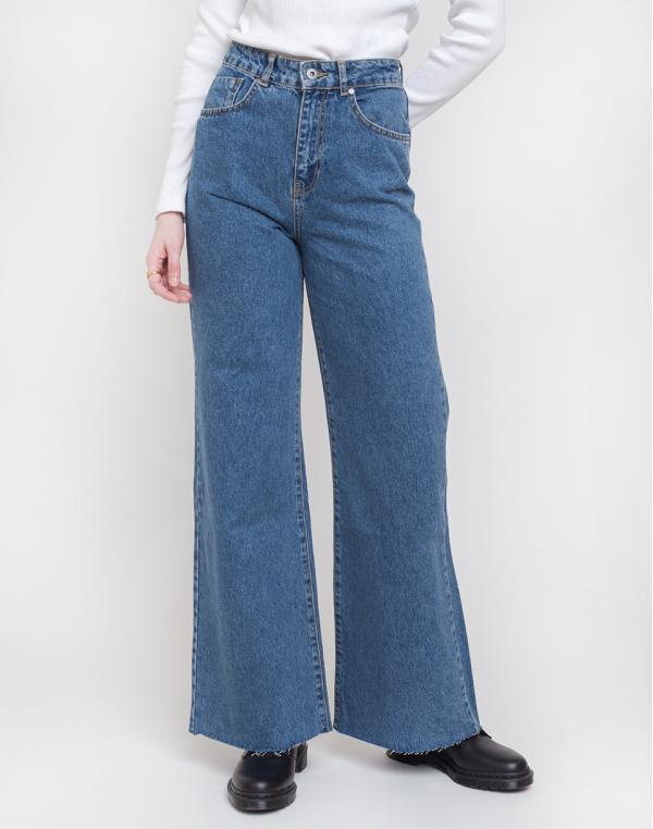 The Ragged Priest Trip Jean Mid Blue 28